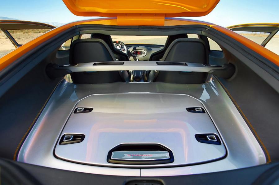  Kia GT4 Stinger Concept 2014 года  (фото 8 из 30)